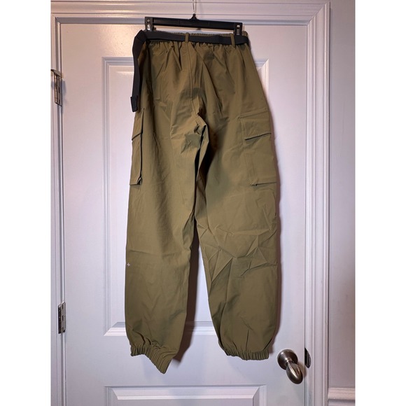 Halara NWT Womens High Waisted Cargo Joggers Olive Green Belted-Size S Regular - Picture 2 of 5